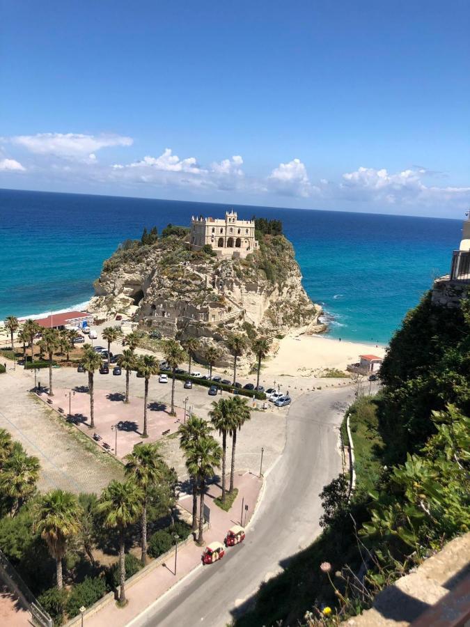 La Casa Di Basi Tropea Apartman Kültér fotó